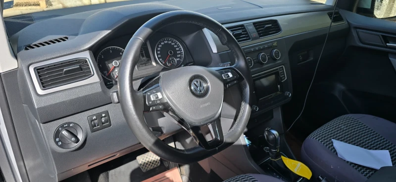 VW Caddy, снимка 4 - Автомобили и джипове - 47472413