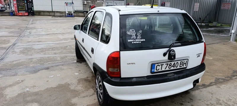 Opel Corsa 1.0 , снимка 4 - Автомобили и джипове - 49531257