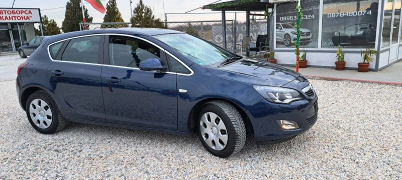 Opel Astra 1.4i, снимка 4 - Автомобили и джипове - 49220782