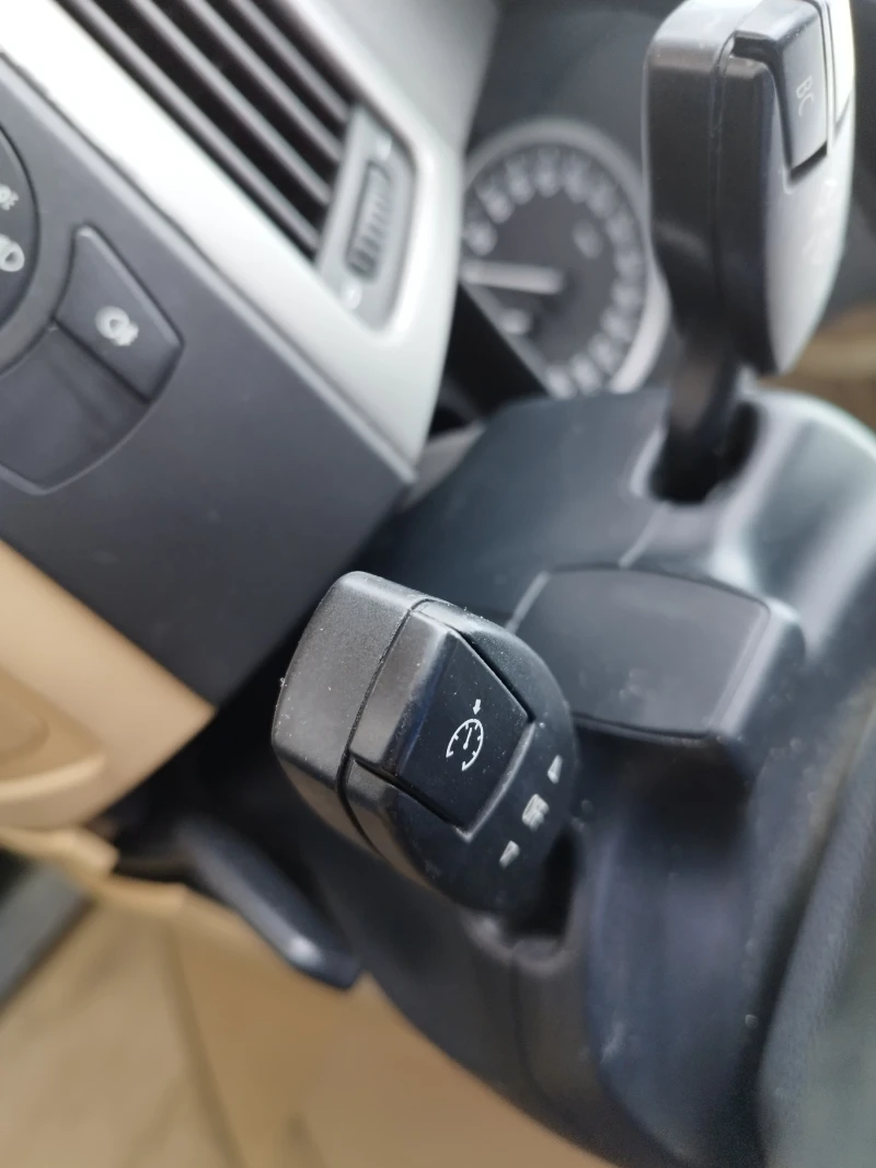 BMW 523, снимка 12 - Автомобили и джипове - 51086468