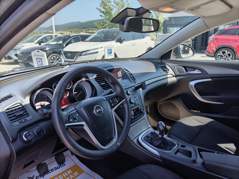 Opel Insignia 2.0CDTI/130к.с, снимка 11 - Автомобили и джипове - 50796676