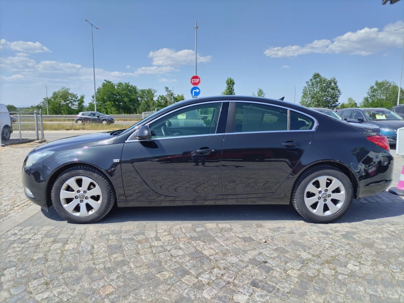 Opel Insignia 2.0CDTI/130к.с, снимка 4 - Автомобили и джипове - 50796676