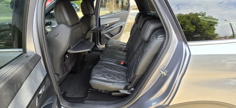Peugeot 5008 2.0 HDI 180 8AT, снимка 8 - Автомобили и джипове - 51750323