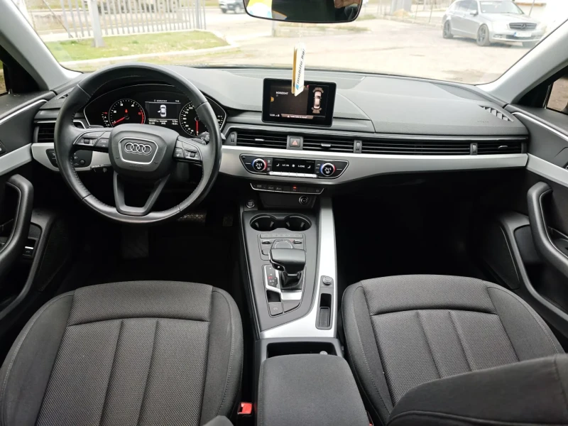 Audi A4 2019 TOP, снимка 11 - Автомобили и джипове - 51883638