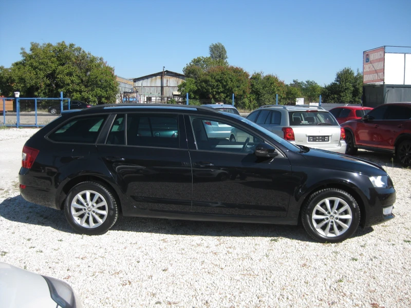 Skoda Octavia 1.6 TDI, снимка 4 - Автомобили и джипове - 52297700