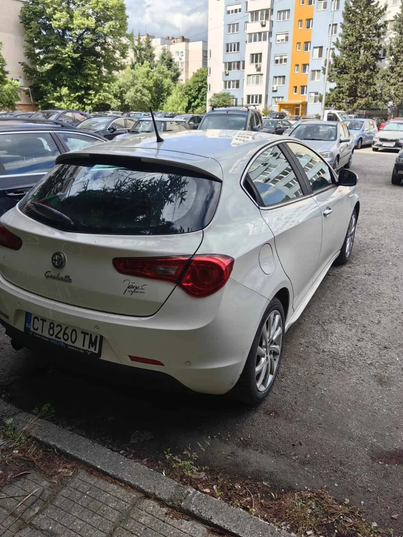 Alfa Romeo Giulietta, снимка 3 - Автомобили и джипове - 52891928