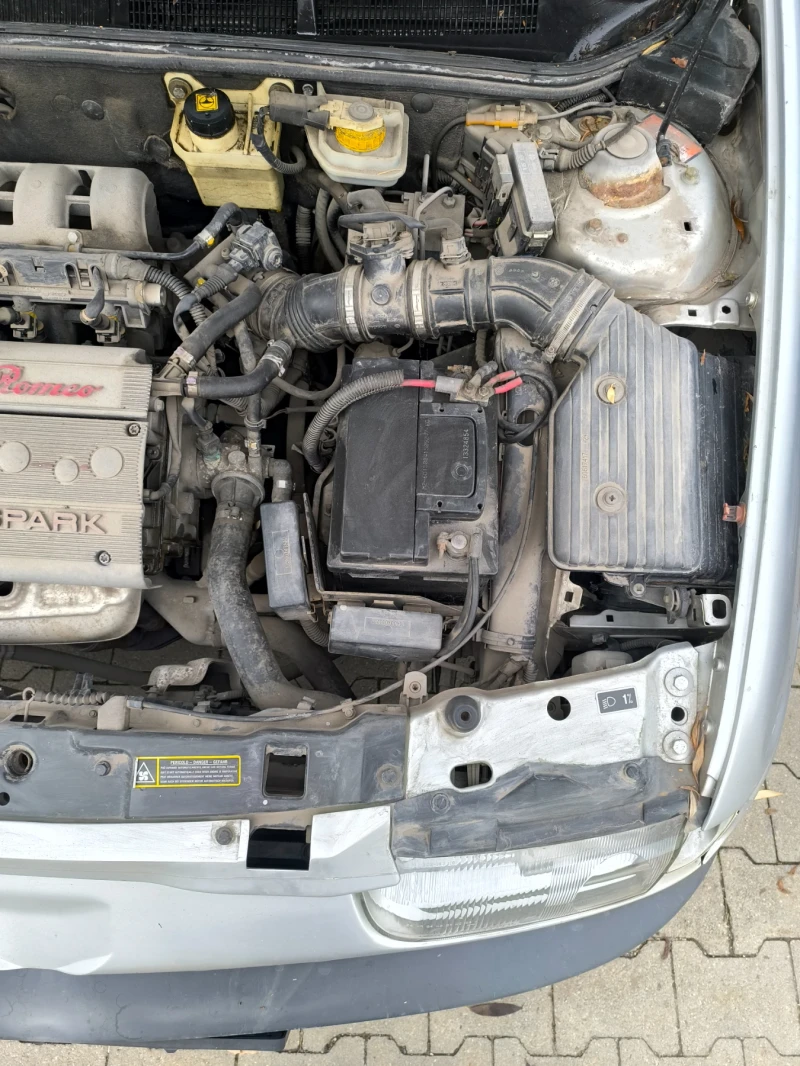 Alfa Romeo 146, снимка 10 - Автомобили и джипове - 52401222