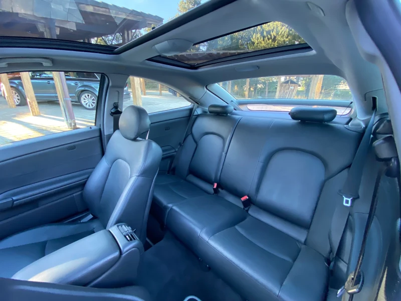 Mercedes-Benz C 200, снимка 8 - Автомобили и джипове - 52496536