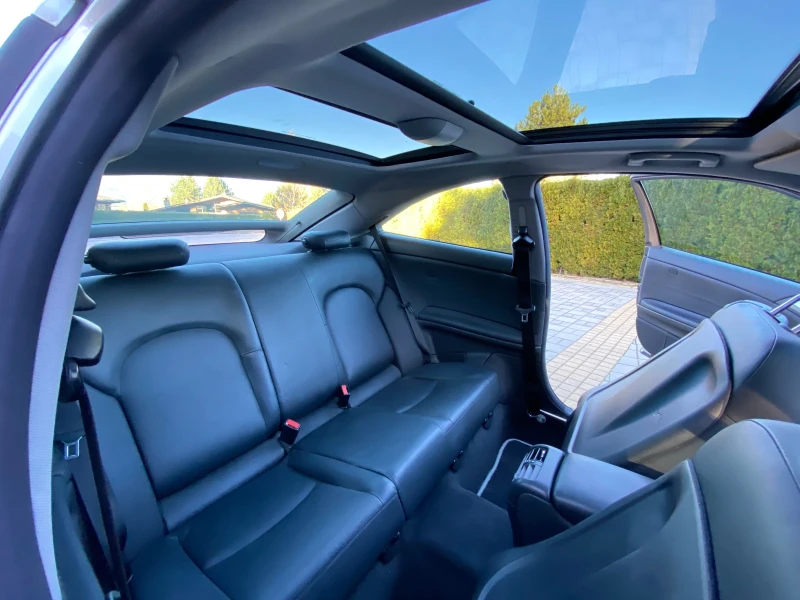 Mercedes-Benz C 200, снимка 9 - Автомобили и джипове - 52496536
