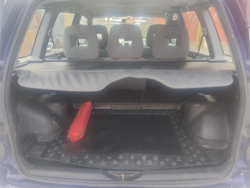 Mitsubishi Space star 1.9DI-D, снимка 13 - Автомобили и джипове - 53100797