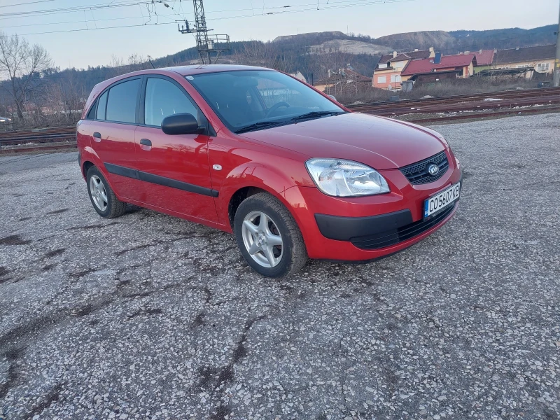 Kia Rio 1.4I, снимка 2 - Автомобили и джипове - 53168953