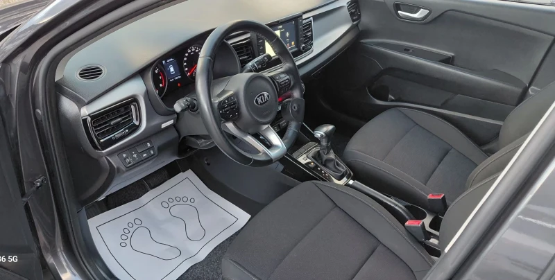 Kia Rio 1.4i, NAVI, CAMERA, снимка 10 - Автомобили и джипове - 53564850