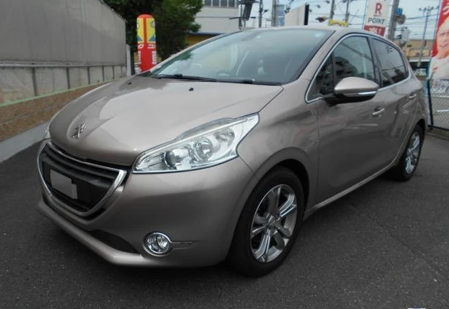 Peugeot 208 DIzel 3 Broq, снимка 1 - Автомобили и джипове - 49088823