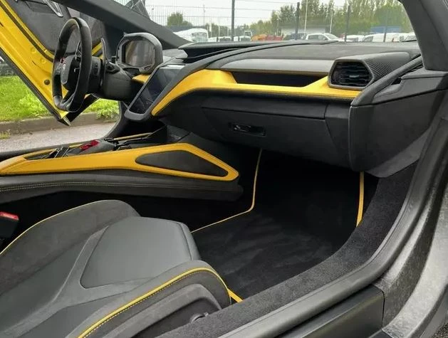 Lamborghini Revuelto 6.5 V12 - изображение 9