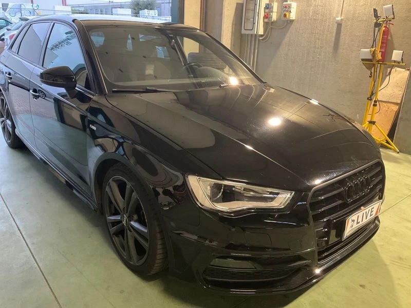Audi A3 AUDI A3 3XSLINE 2.0TDI