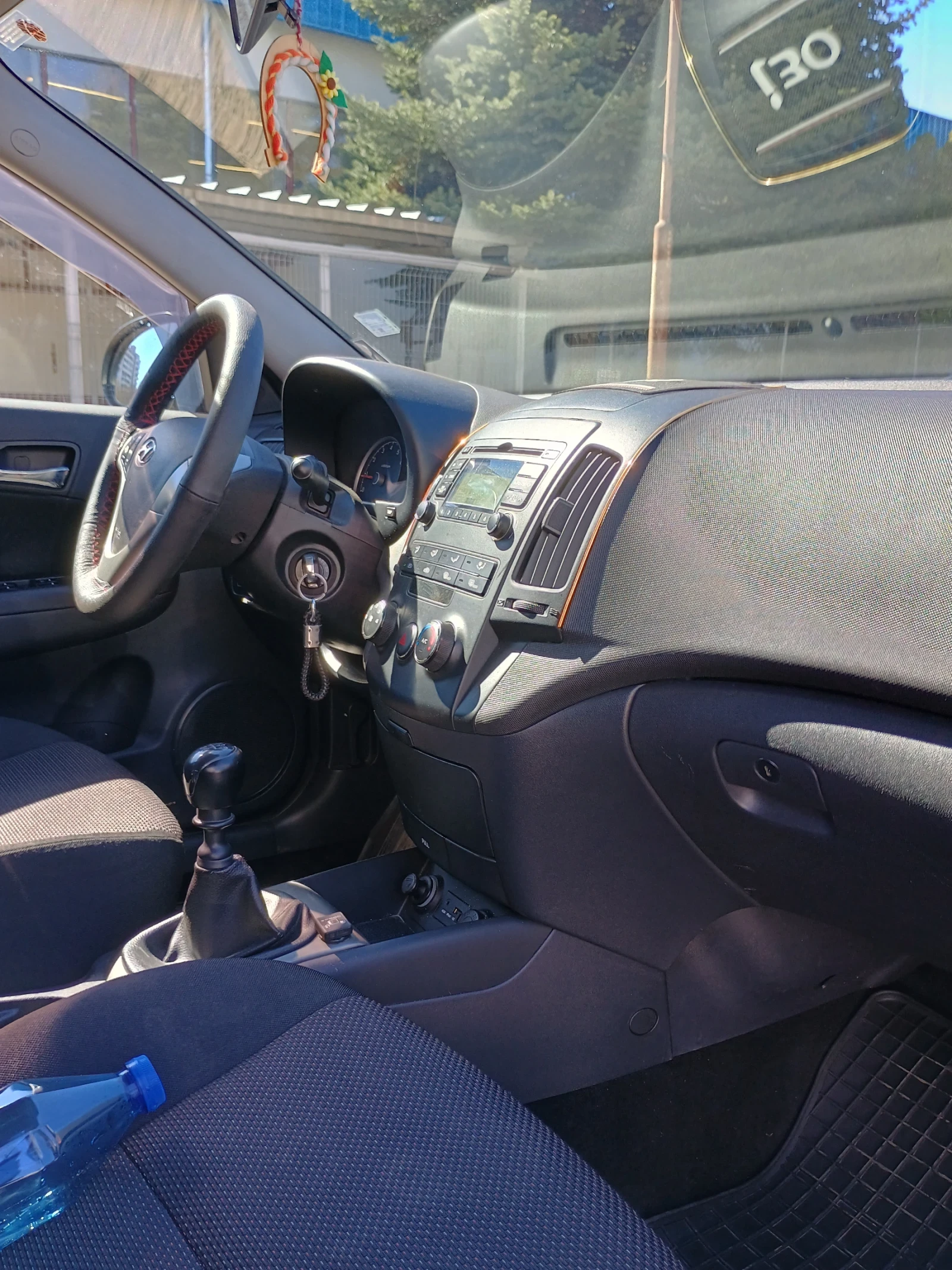 Hyundai I30 1.4 газ- бензин , снимка 1