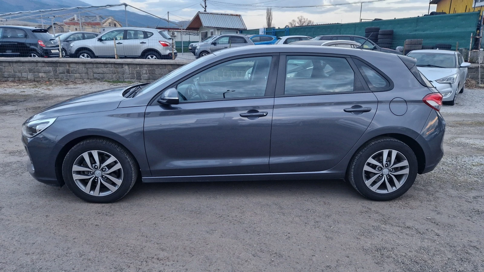 Hyundai I30 1.6 CRDi EUR.6 - изображение 5