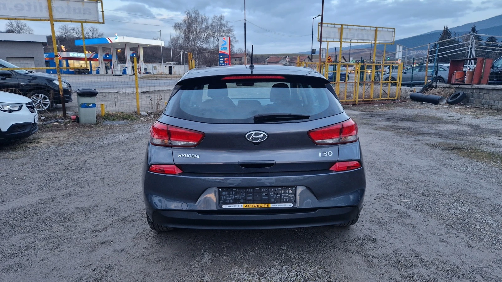 Hyundai I30 1.6 CRDi EUR.6 - изображение 8