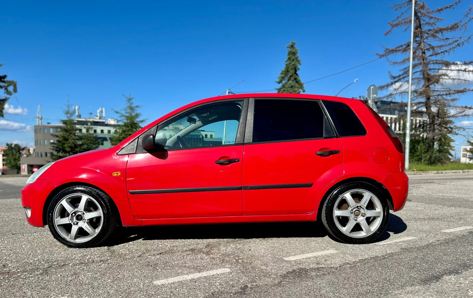 Ford Fiesta 1.4 HDI Климатик - изображение 5