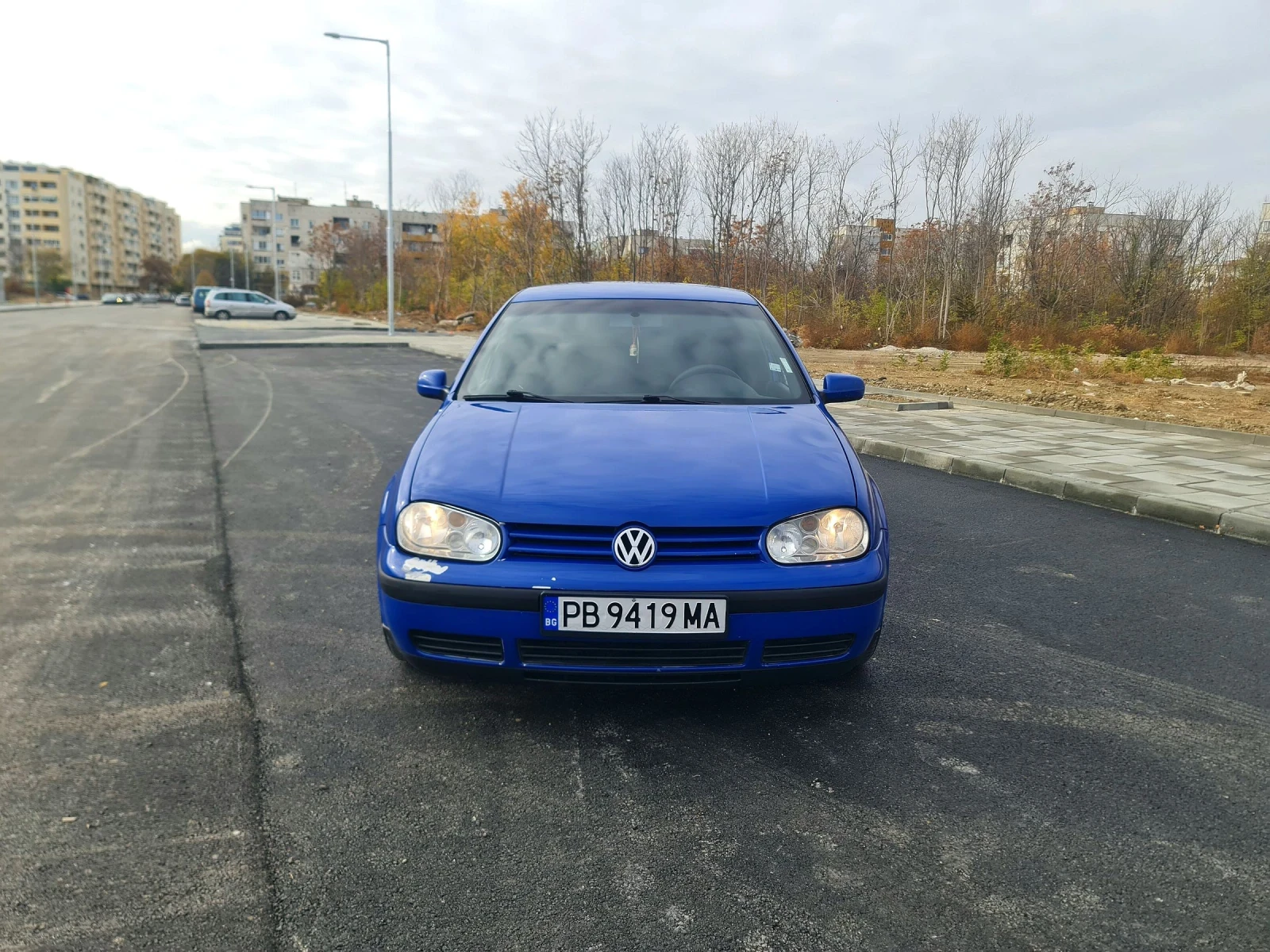 VW Golf 1.6 SR ГАЗ - изображение 8