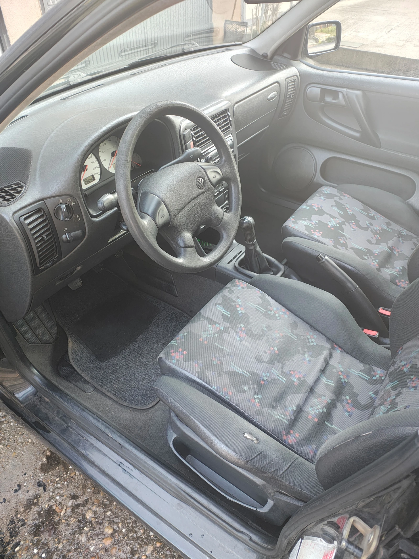 VW Polo 1.4 16v AFH - изображение 6