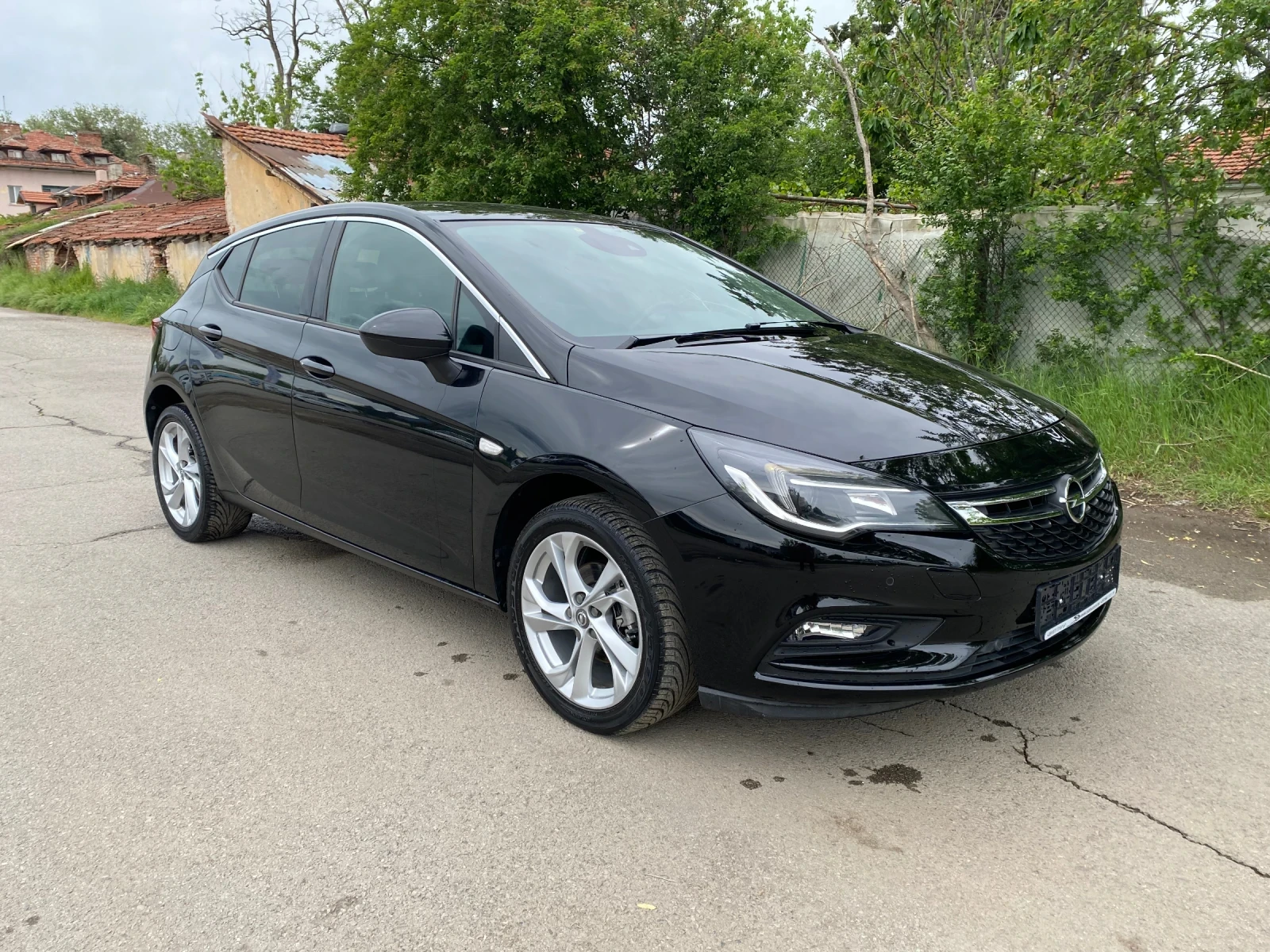 Opel Astra + 1.4t-eco m - cosmo - изображение 3