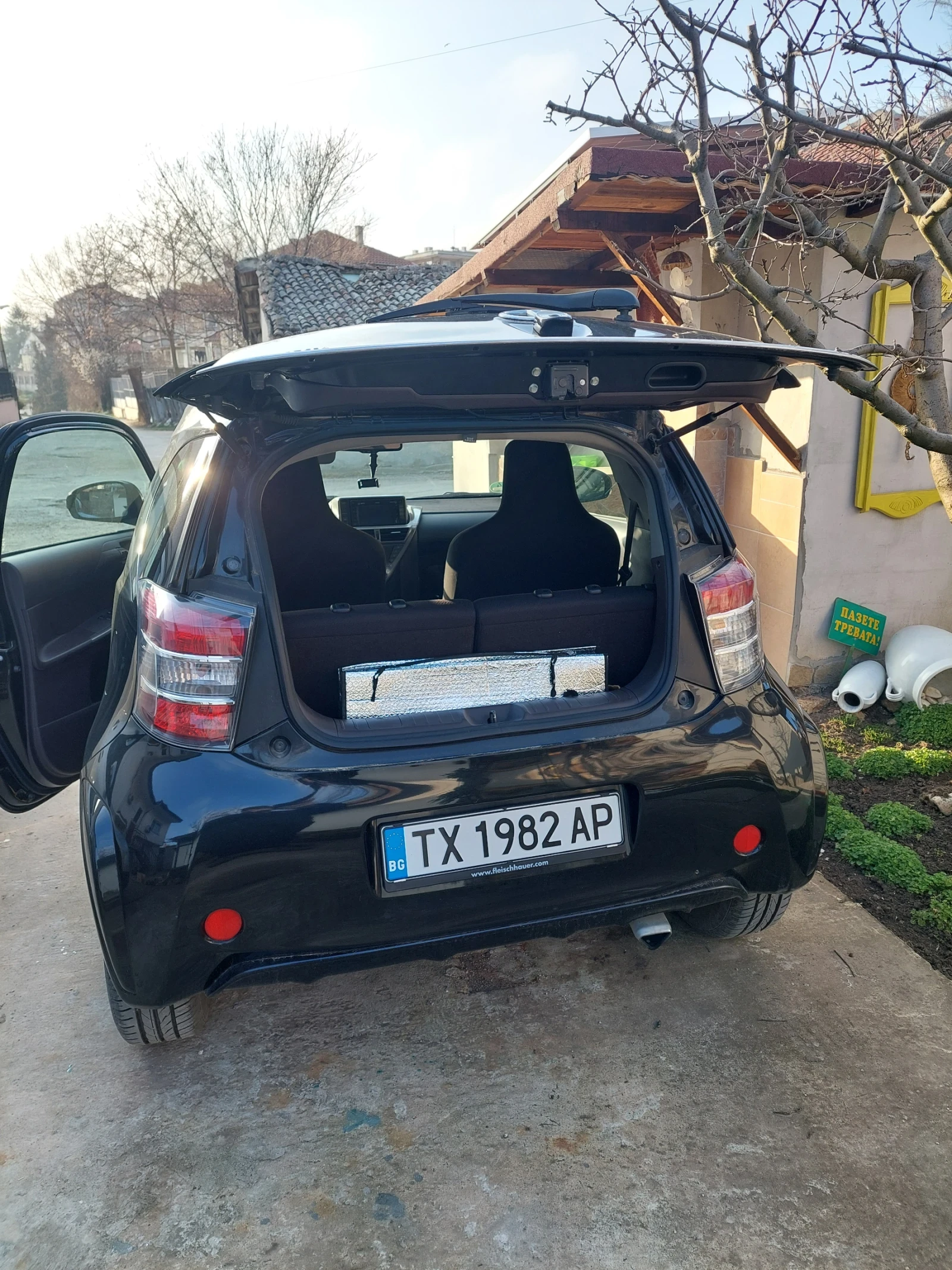 Toyota IQ  - изображение 3