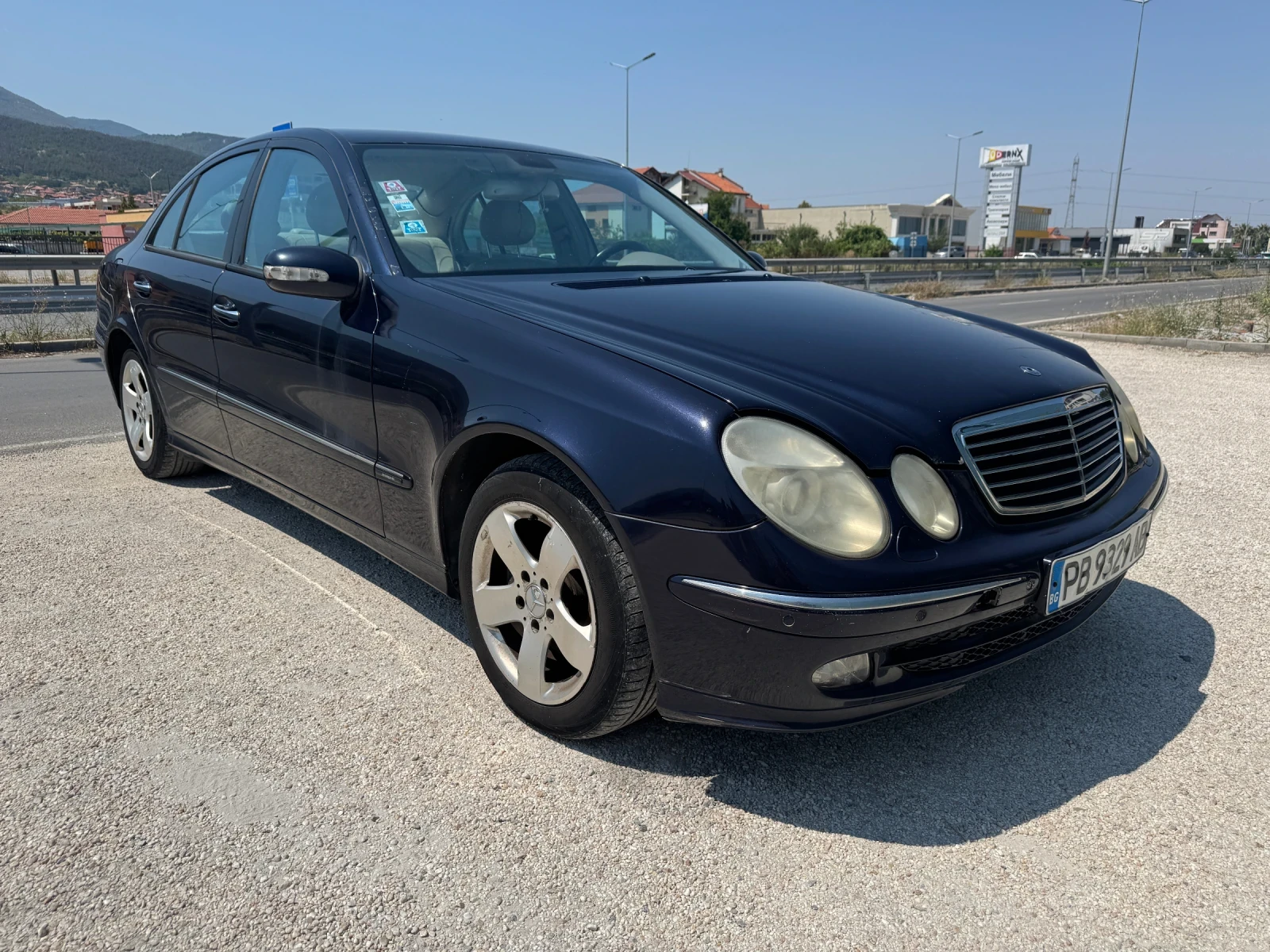 Mercedes-Benz E 270 CDI - изображение 2