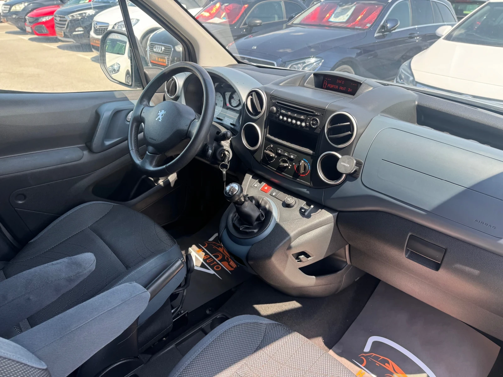 Peugeot Partner 1.6 HDi - изображение 8