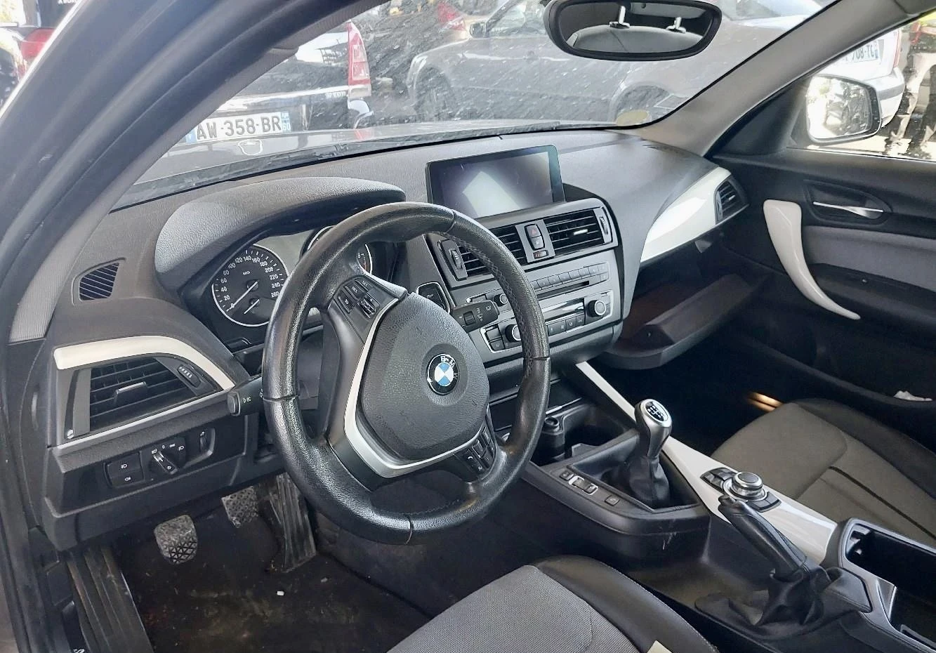 BMW 116 LED Diesel - изображение 7