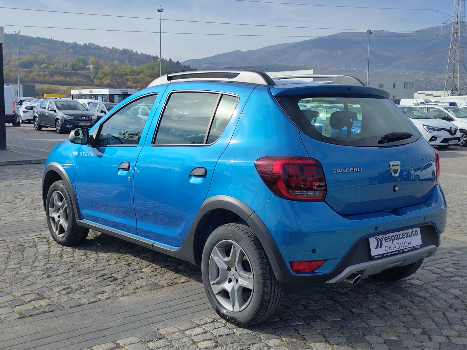 Dacia Sandero Stepway 1.5dCi/95к.с - изображение 6