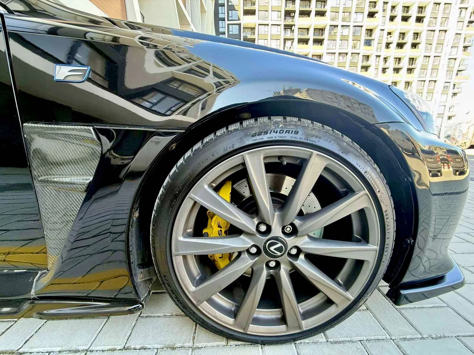 Lexus IS F  - изображение 4