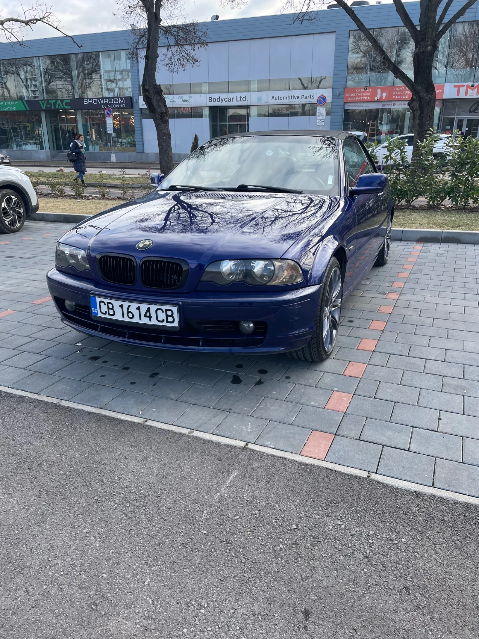 BMW 320  - изображение 6