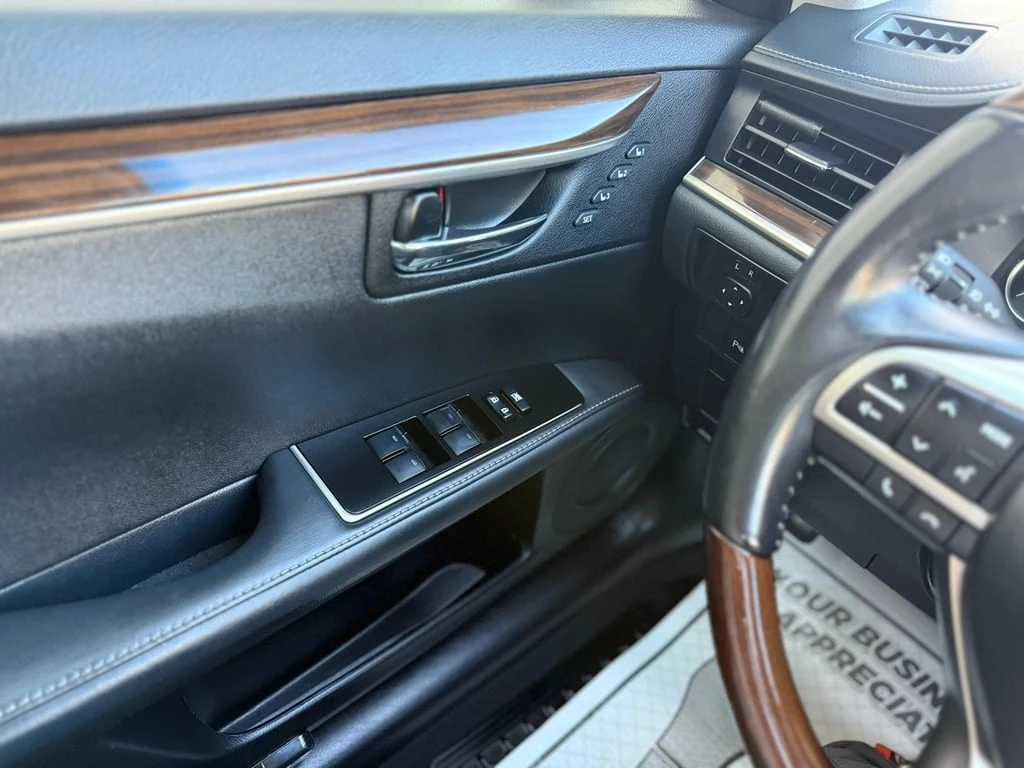 Lexus ES 350 * 4dr Sdn * CARFAX * �������� * ��������� | Mobile.bg � ����������� 11