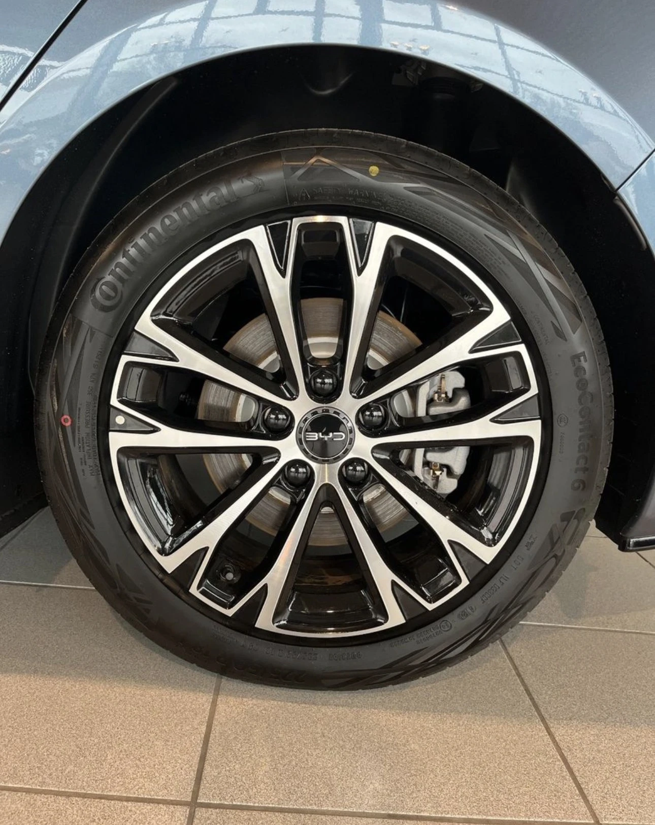 BYD Seal Comfort Нов!, снимка 9 - Автомобили и джипове - 54179278