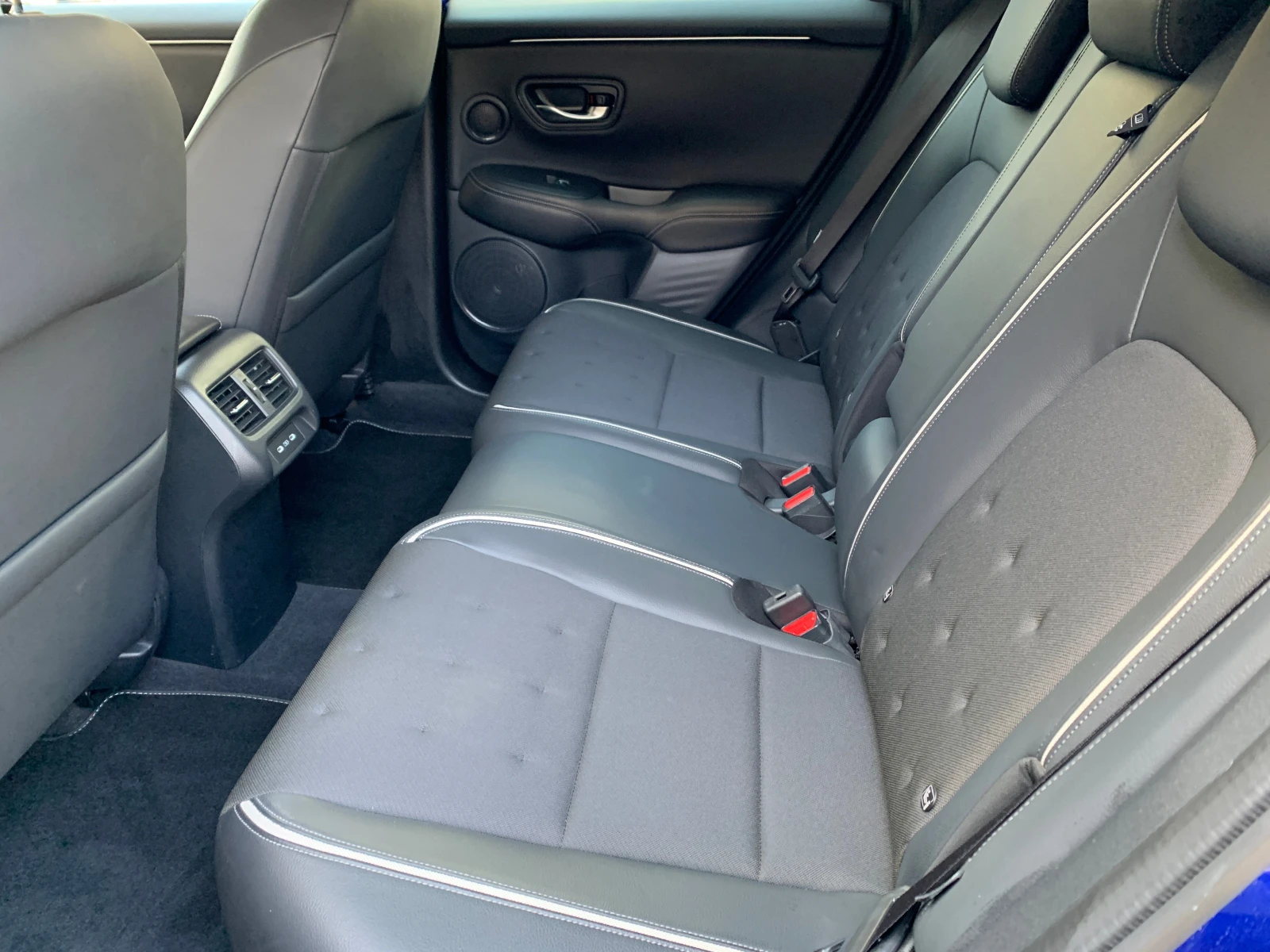 Honda ZR-V 2.0i-MMD e:HEV-Sport Hybrid ����������� | Mobile.bg � ����������� 13