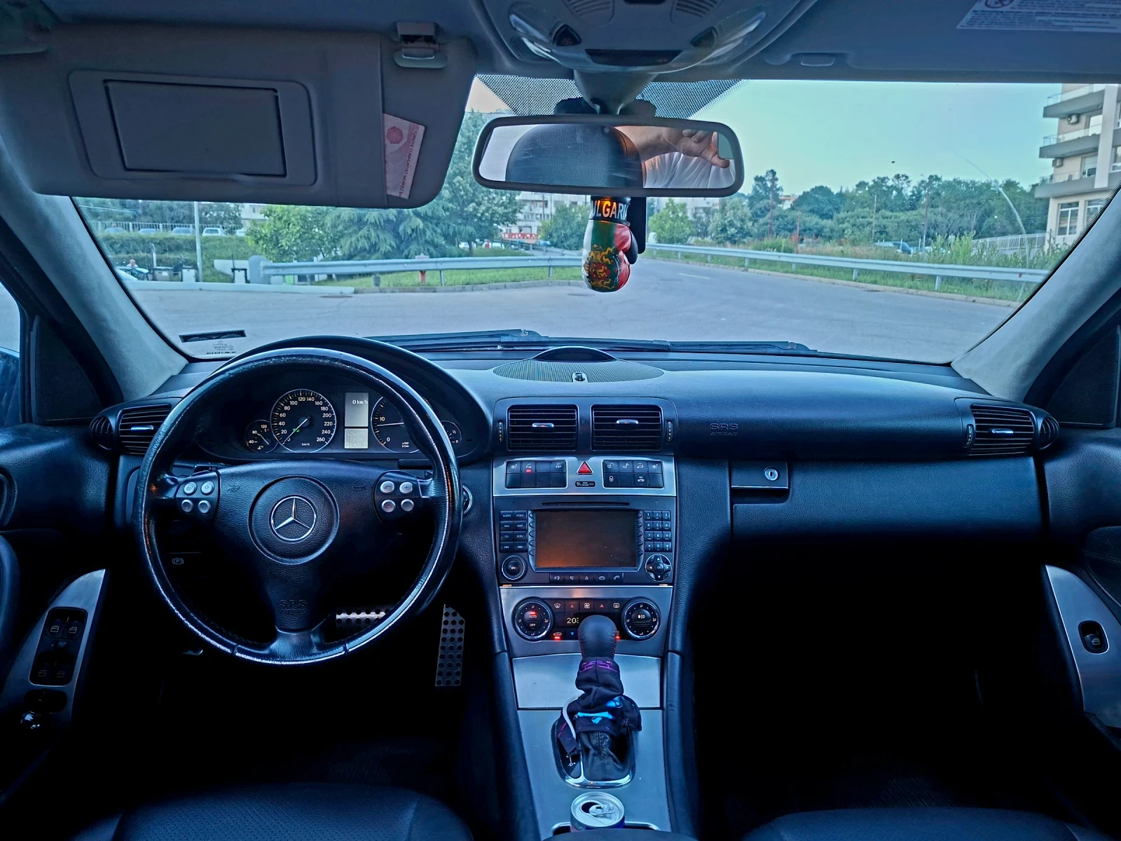 Mercedes-Benz C 320, снимка 10 - Автомобили и джипове - 55130433