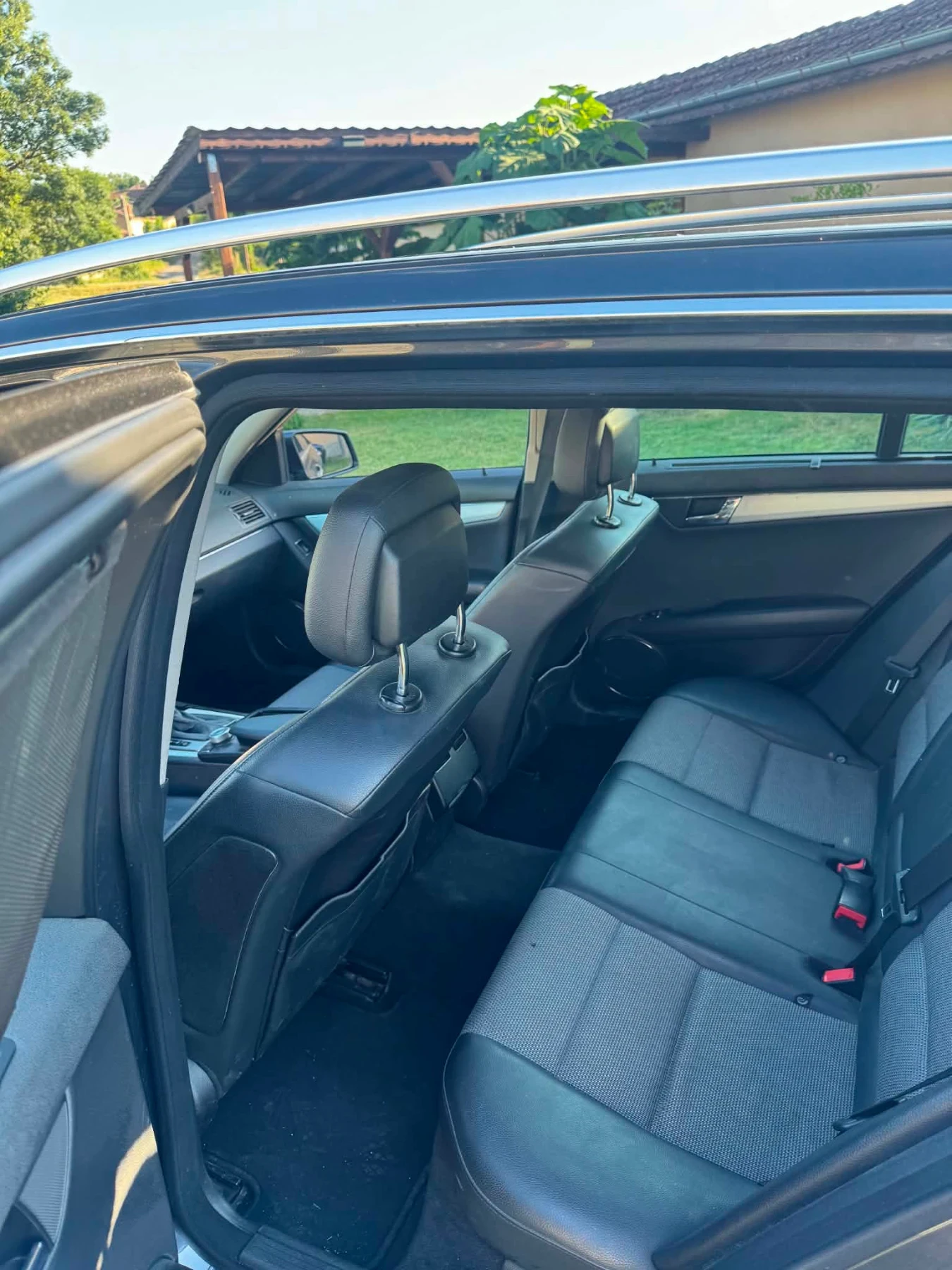 Mercedes-Benz C 220, снимка 7 - Автомобили и джипове - 55218463