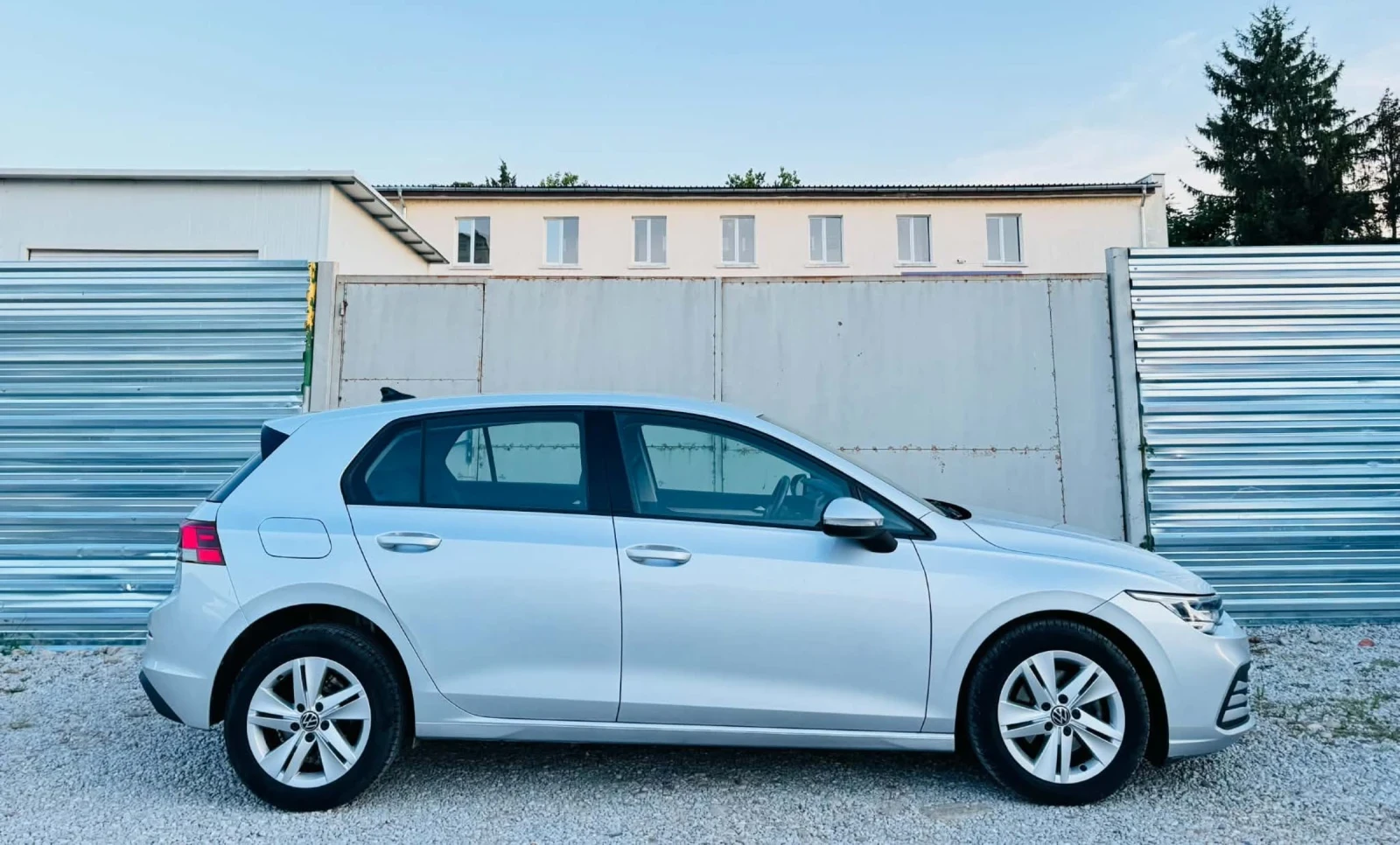 VW Golf VIII* 2000 TDI* DSG, снимка 4 - Автомобили и джипове - 55367794
