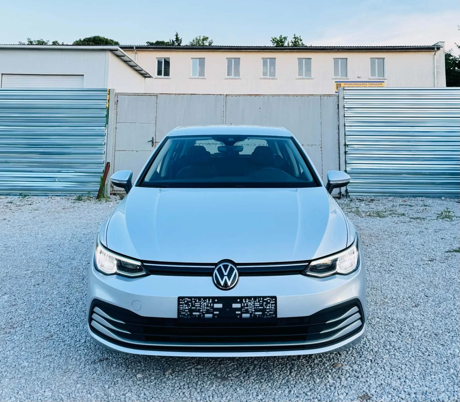 VW Golf VIII* 2000 TDI* DSG, снимка 2 - Автомобили и джипове - 55367794