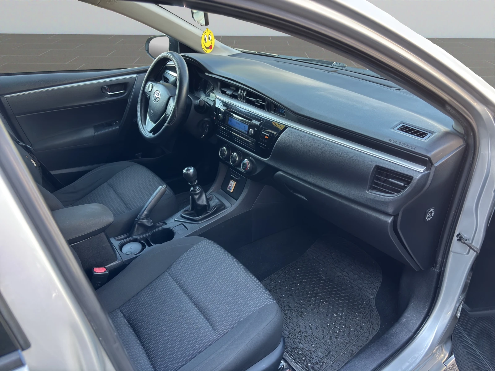 Toyota Corolla 1.33 VVT-I 100 hp EURO5, снимка 16 - Автомобили и джипове - 55442032