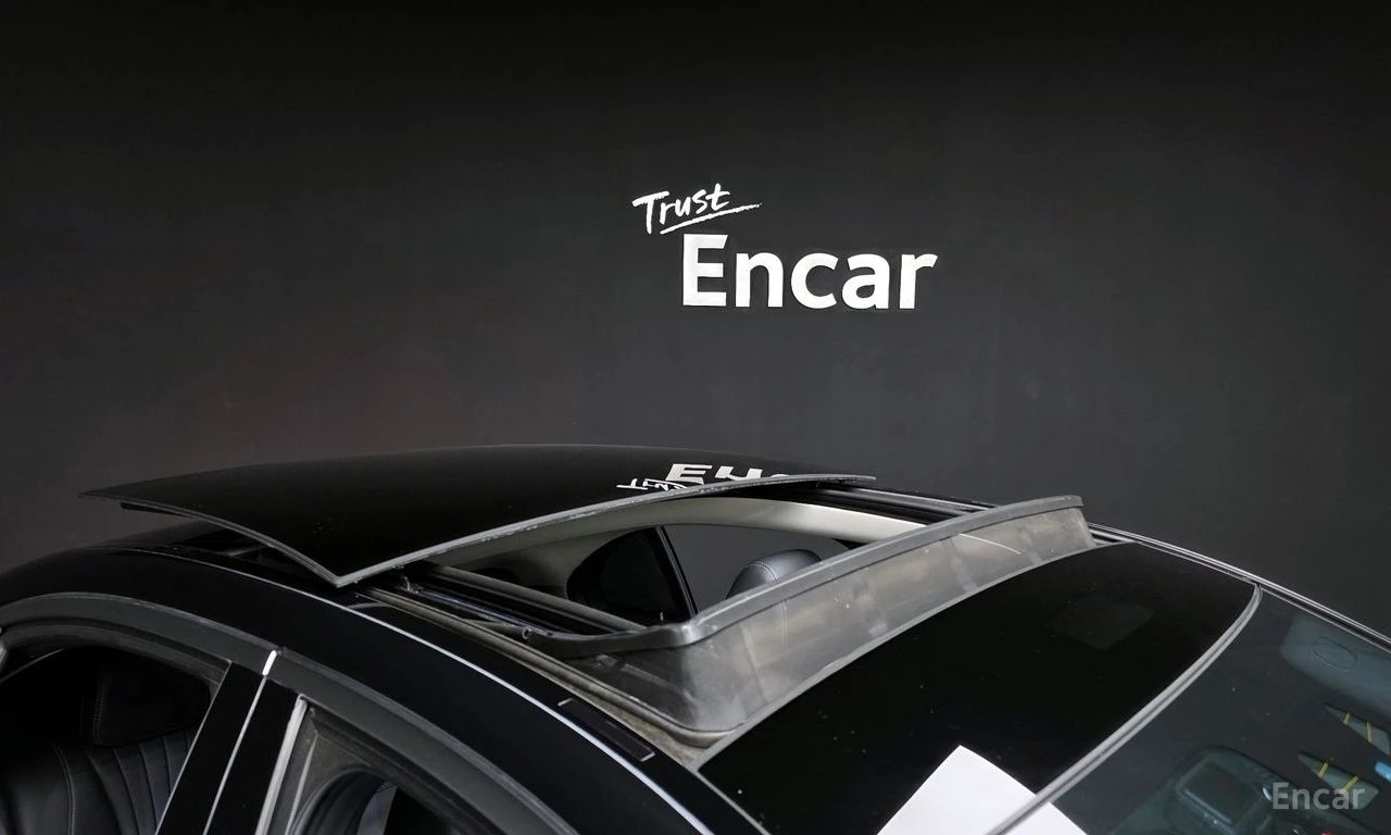 Mercedes-Benz E 300 ДИГИТАЛНО* ТАБЛО* ОБДУХВАНЕ* 360КАМЕРА* ХЕДЪП* , снимка 5 - Автомобили и джипове - 55467982