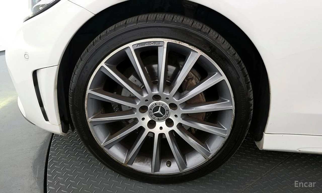 Mercedes-Benz C 220 d 4MATIC Coupe* AMG Line* BURMESTER* �����* PANO*  | Mobile.bg � ����������� 5