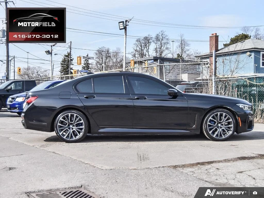 BMW 750 xDrive* M-SPORT* ПОДГРЕВ* ОБДУХВАНЕ* МАСАЖИ* ПАНО*, снимка 6 - Автомобили и джипове - 55616790
