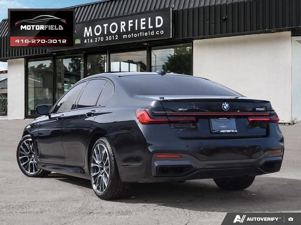 BMW 750 xDrive* M-SPORT* ПОДГРЕВ* ОБДУХВАНЕ* МАСАЖИ* ПАНО*, снимка 4 - Автомобили и джипове - 55616790