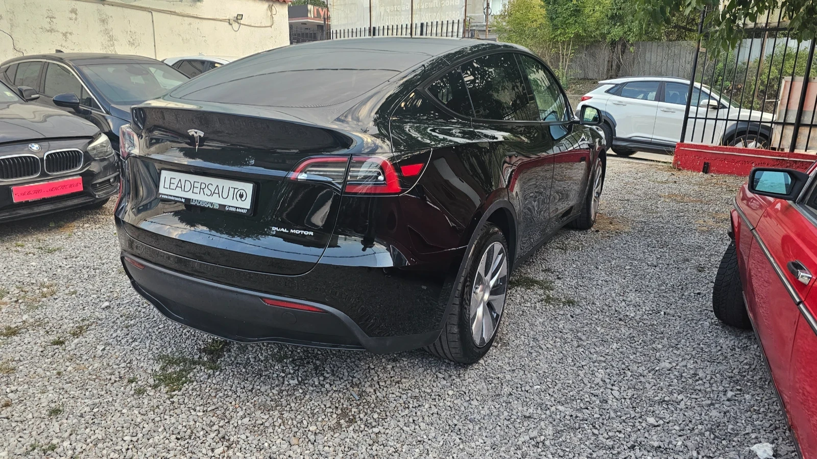 Tesla Model Y Long Range AWD | 2022 г. | Нов внос Австрия | , снимка 4 - Автомобили и джипове - 55931003