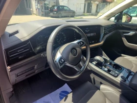 VW Touareg 3.0 V6 TDI 4Motion Full Option, снимка 5