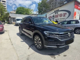 VW Touareg 3.0 V6 TDI 4Motion Full Option, снимка 2