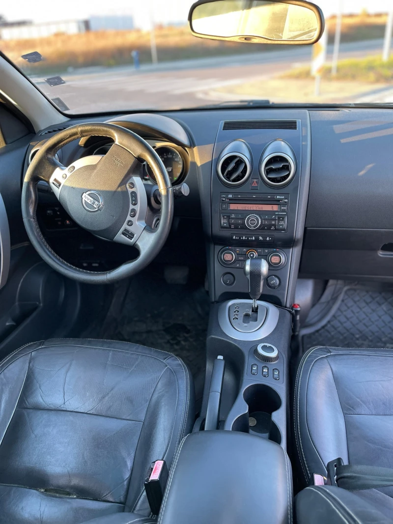 Nissan Qashqai, снимка 7 - Автомобили и джипове - 47834787