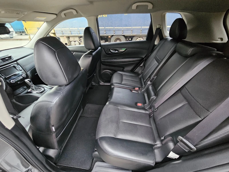 Nissan Rogue 2.5  4x4, снимка 9 - Автомобили и джипове - 48239202